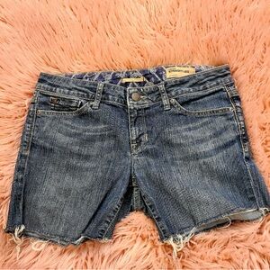 Gap Low Rise Cutoff Jean Shorts Womens 29 size 8